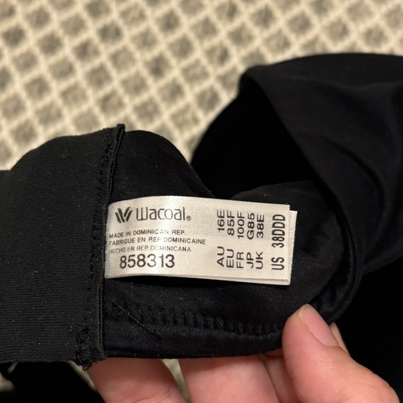 Wacoal Women’s Black Bra Size 38DDD Padded - Picture 3 of 4